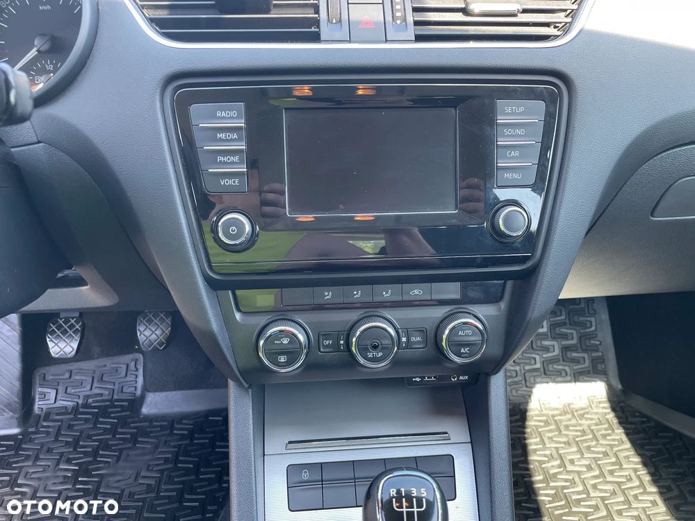 Skoda Octavia 1.6 TDI Elegance - 11