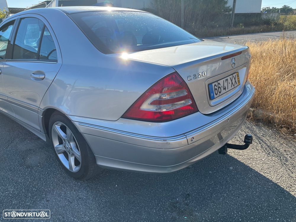 Mercedes-Benz C 220 CDI Avantgarde - 4