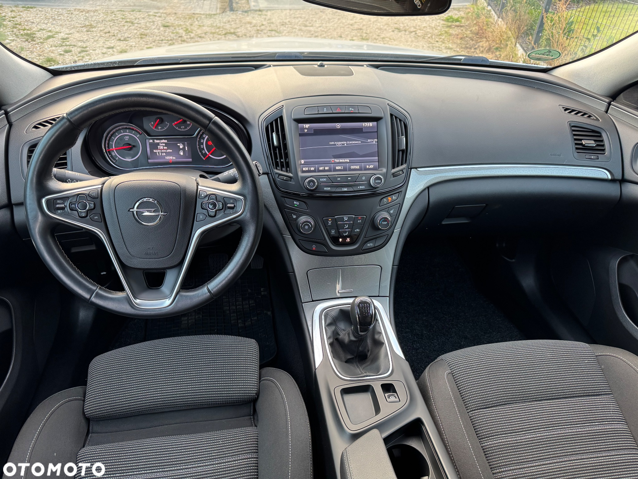 Opel Insignia 1.4 T Executive S&S - 28