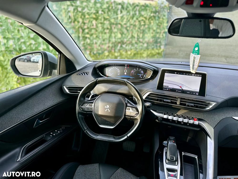 Peugeot 3008 - 11