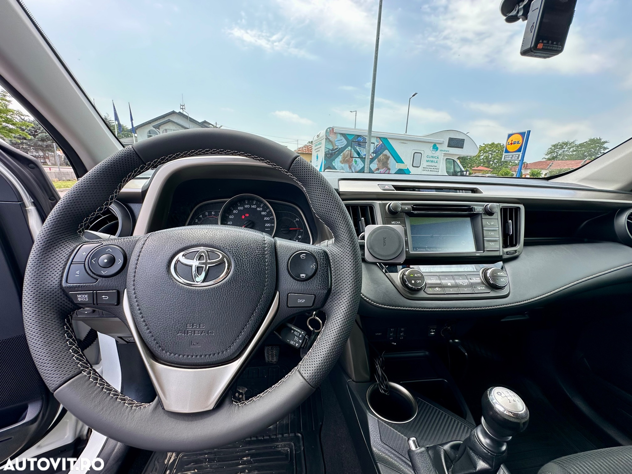 Toyota RAV4 2.2 D-4D 4WD Executive - 5