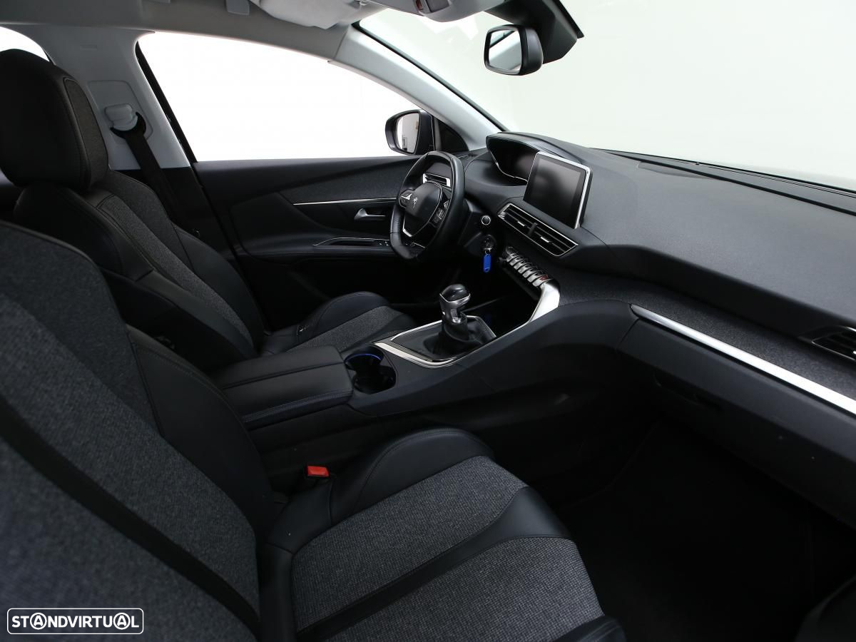 Peugeot 3008 1.5 BlueHDi Allure - 10