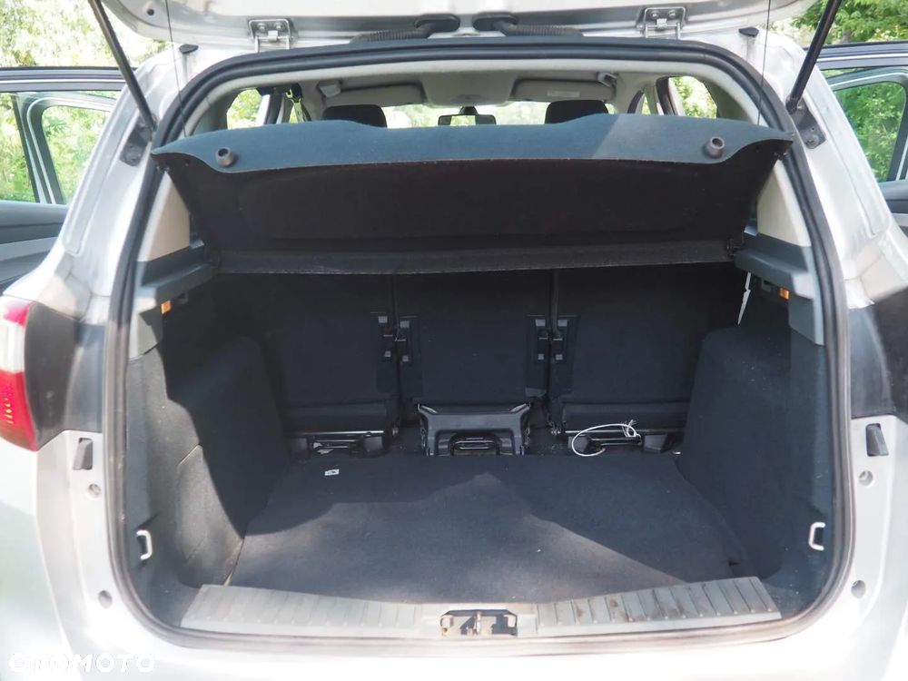 Ford C-MAX 1.6 TDCi Start-Stop-System Champions Edition - 24
