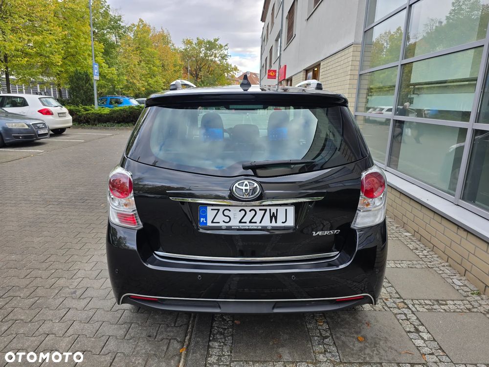 Toyota Verso - 7