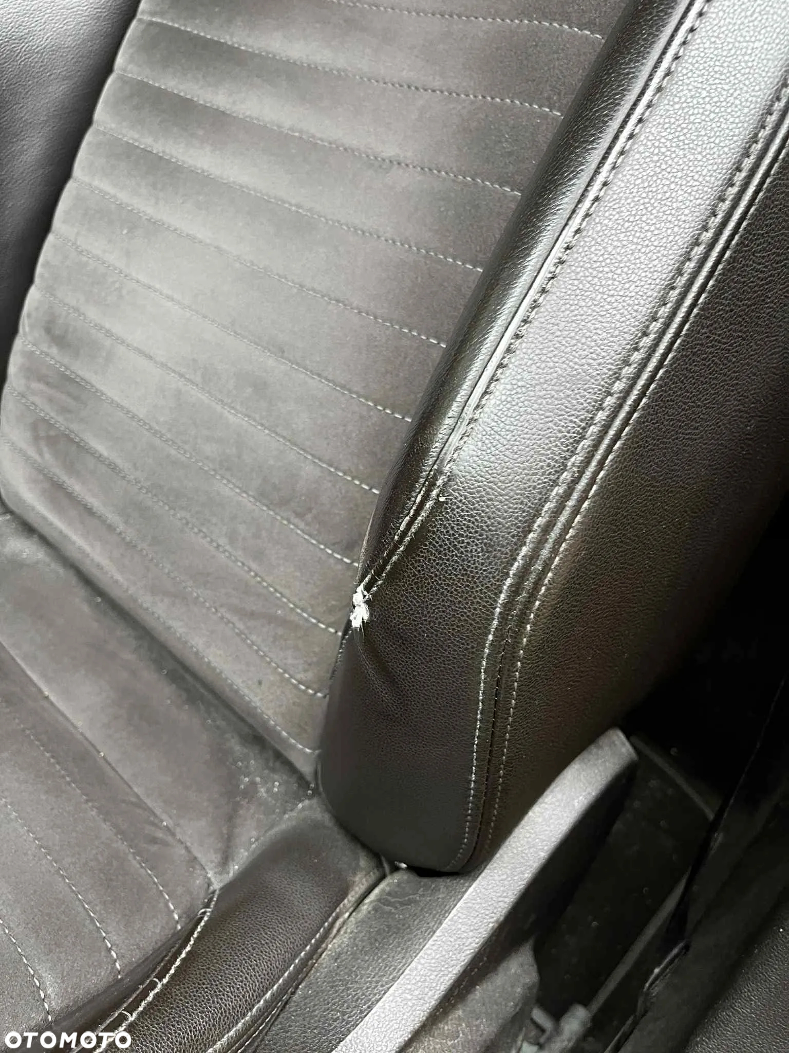 Volkswagen Passat - 24