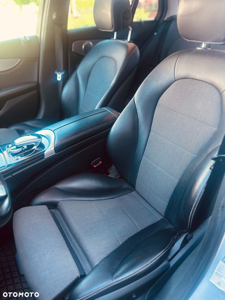 Mercedes-Benz Klasa C 220 (BlueTEC) d 7G-TRONIC AMG Line - 17