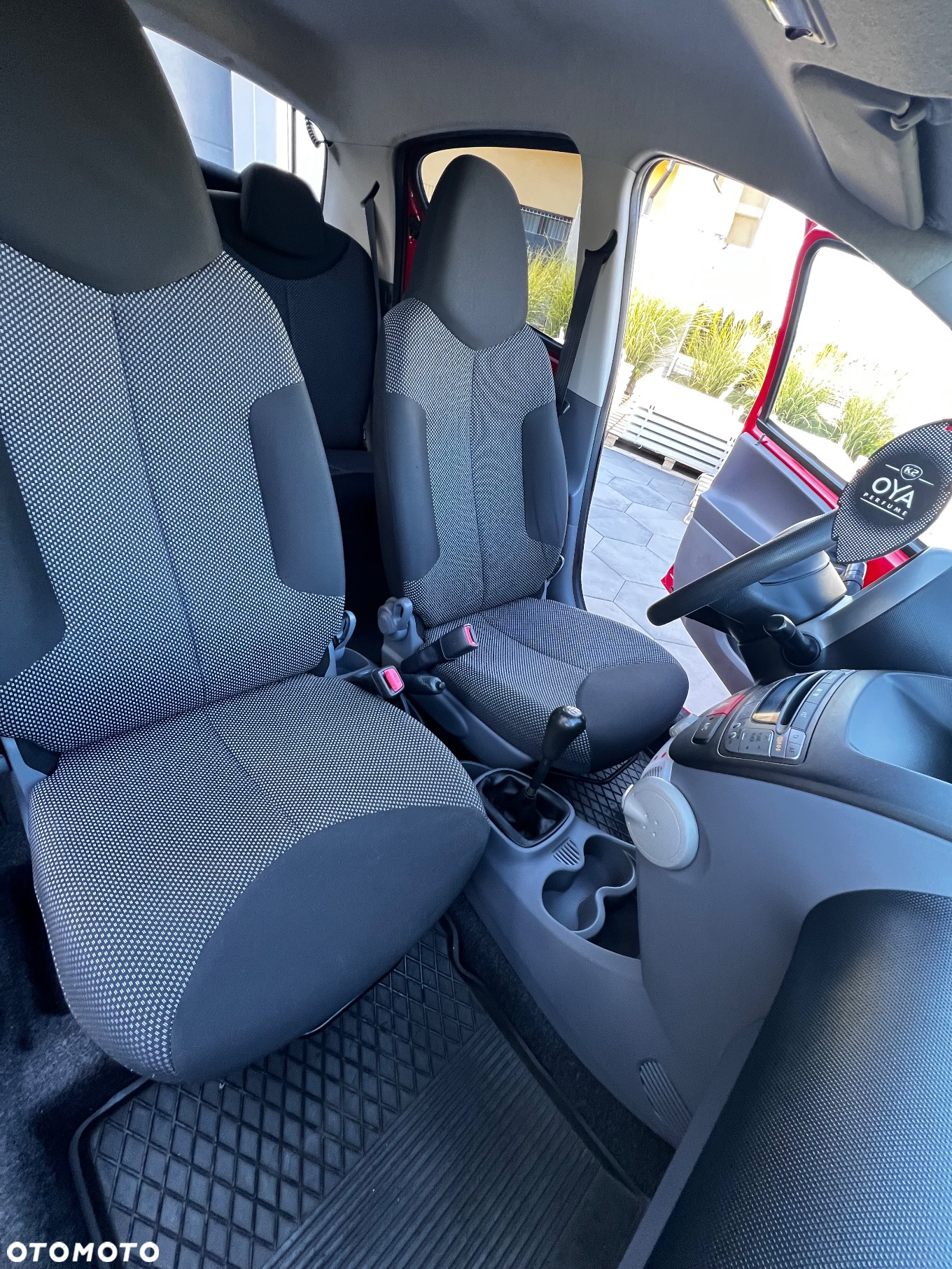 Toyota Aygo - 30