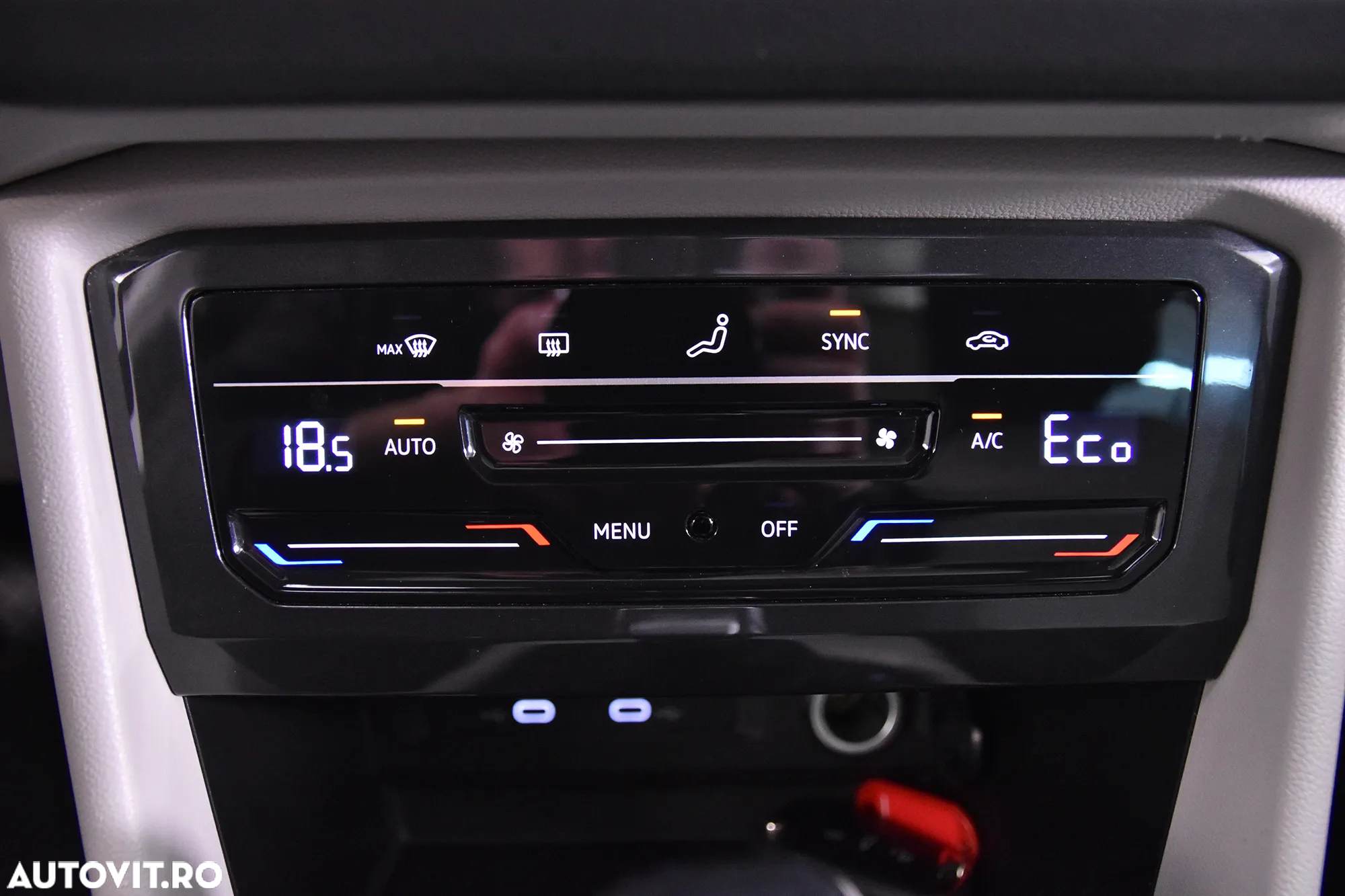 Volkswagen Tiguan - 18