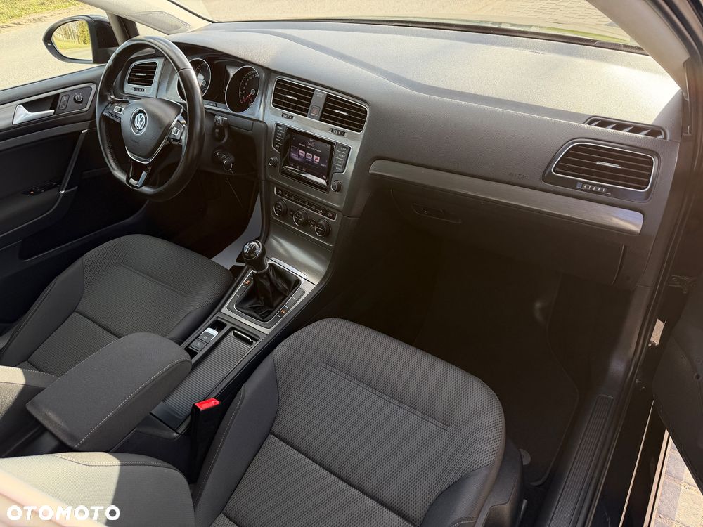 Volkswagen Golf 1.6 TDI DPF Style - 6