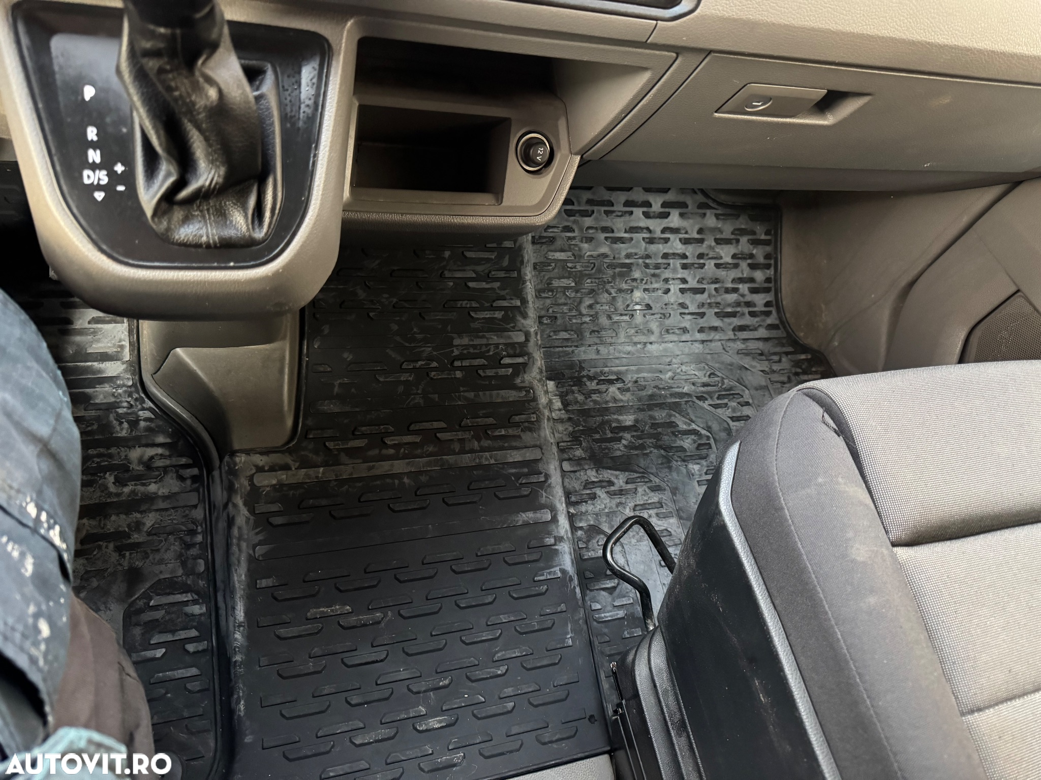 Volkswagen Crafter - 25
