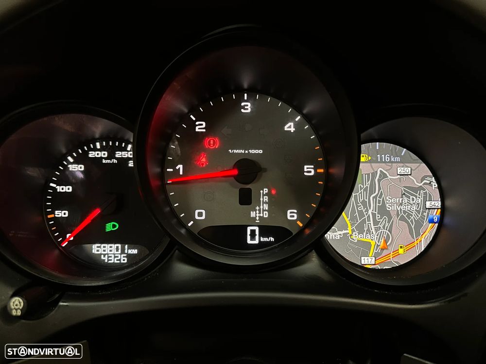 Porsche Macan S PDK - 12