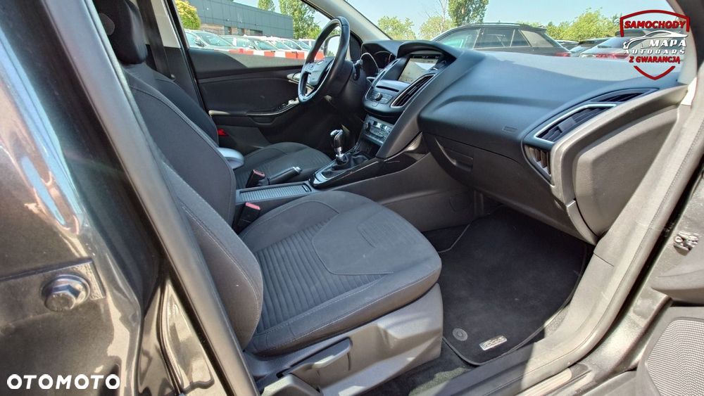 Ford Focus - 23