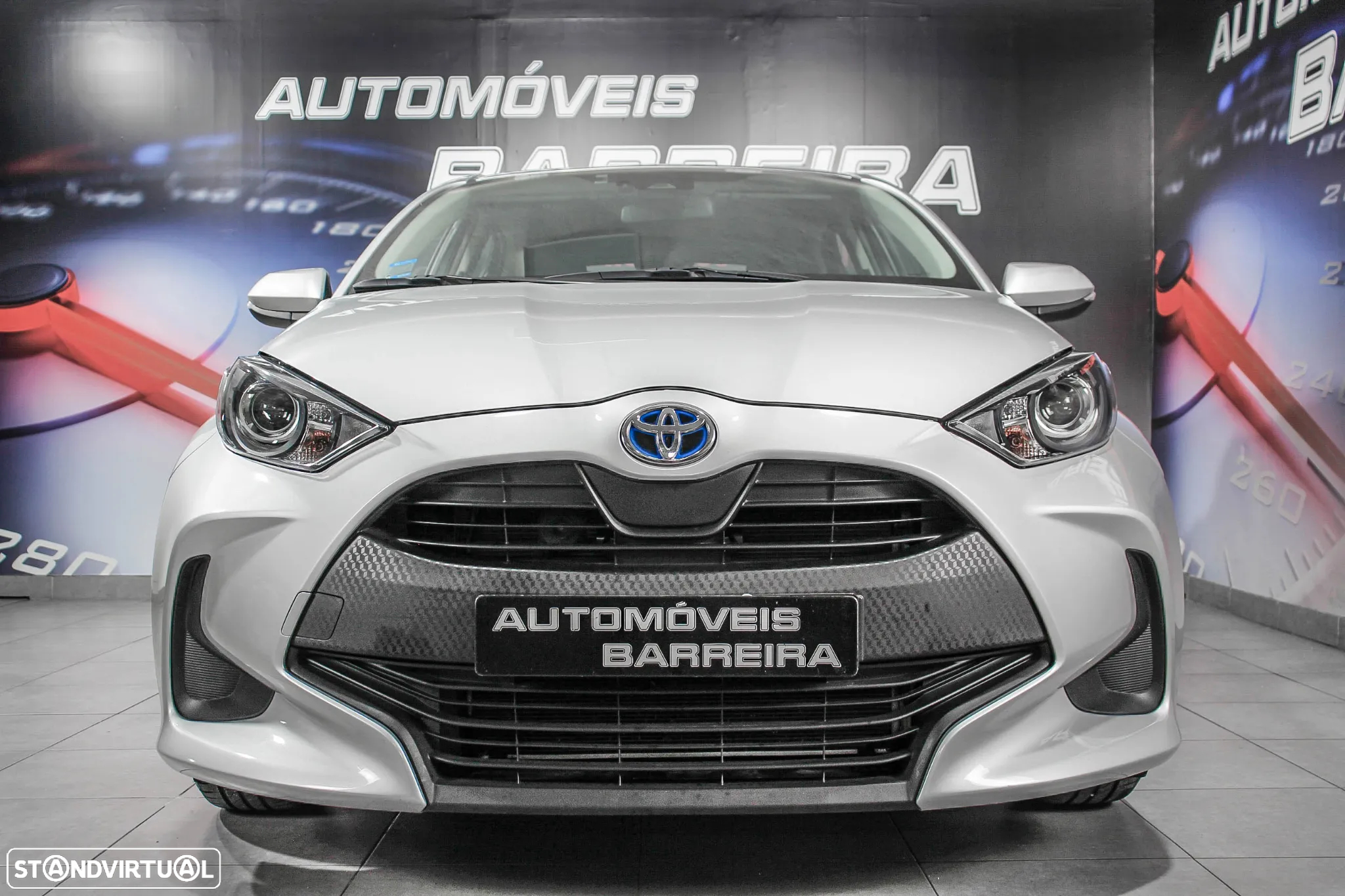 Toyota Yaris 1.5 HDF Comfort Plus - 22
