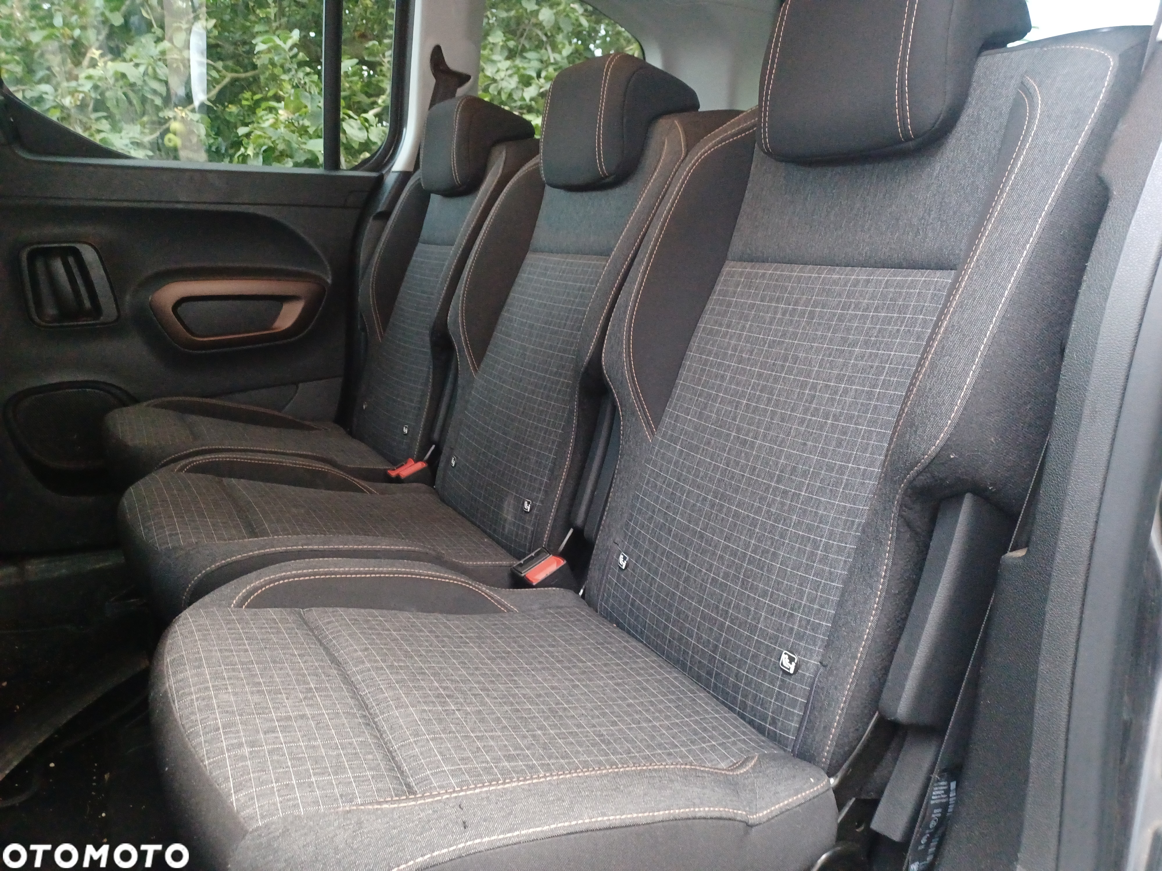 Peugeot Rifter 1.5 BlueHDI GT Line S&S - 6