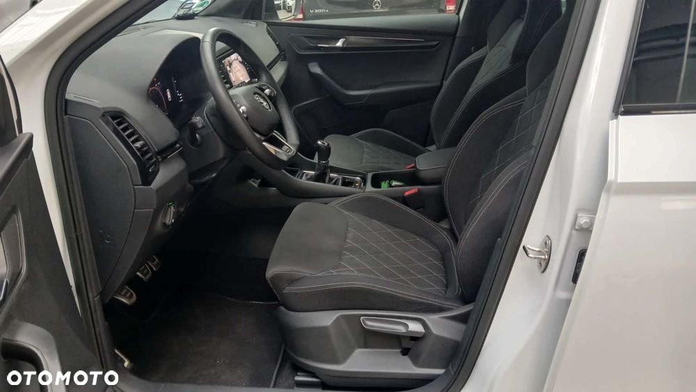 Skoda Karoq 1.5 TSI ACT GPF 4x2 Sportline - 10