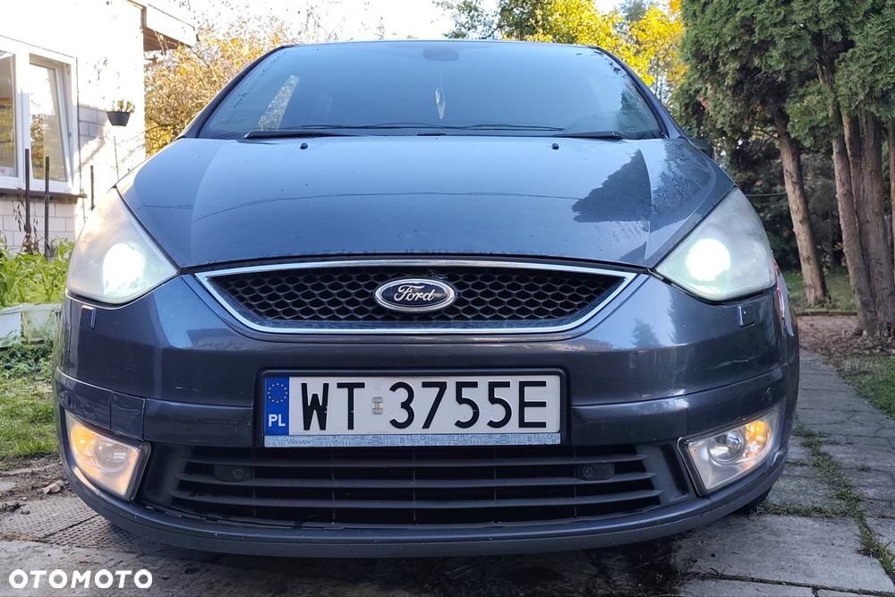 Ford Galaxy - 5