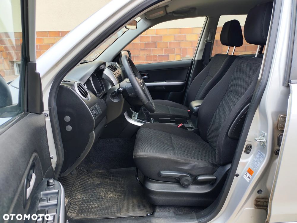 Suzuki Grand Vitara 2.4 Premium - 7
