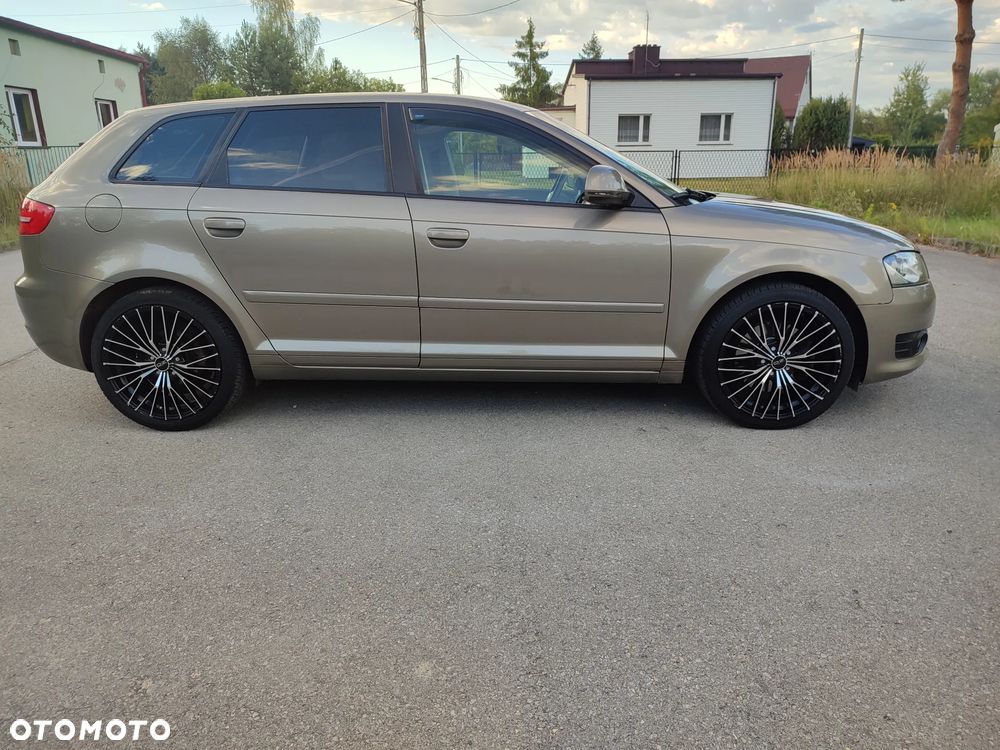 Audi A3 Sportback 2.0 TDI DPF S tronic Attraction - 8