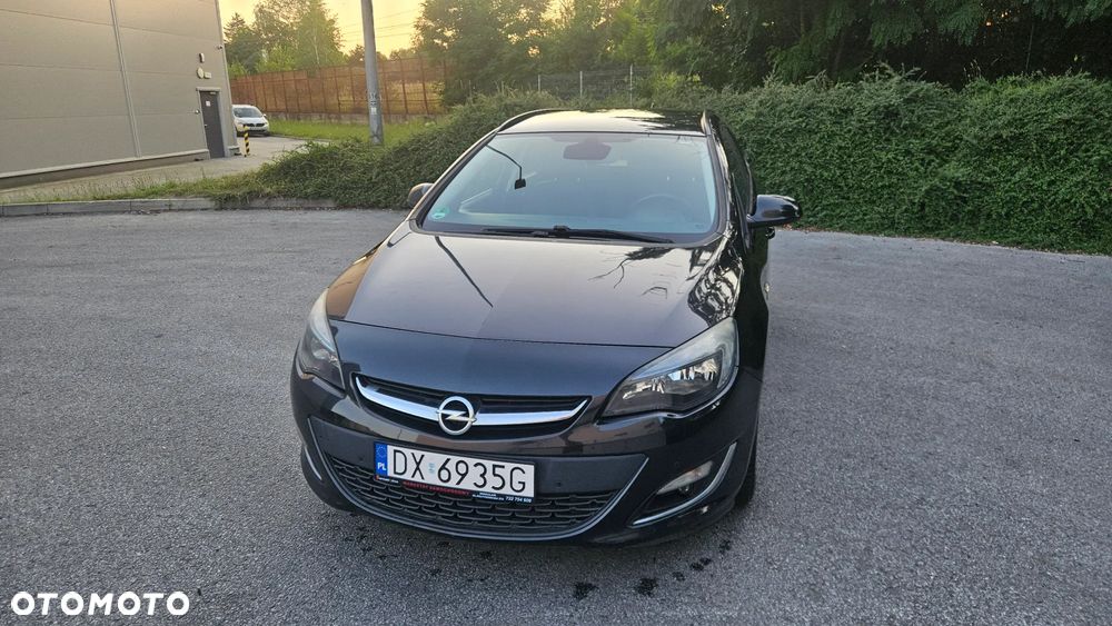 Opel Astra 1.4 Turbo Automatik 150 Jahre - 3