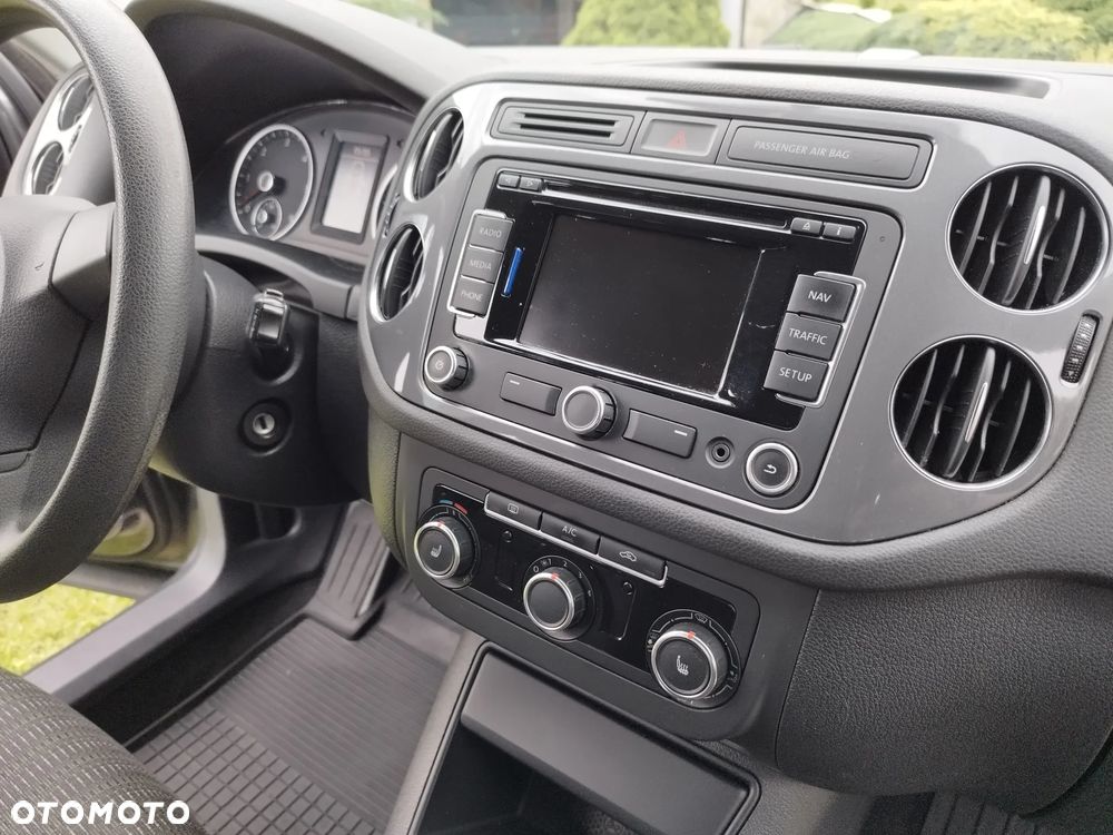 Volkswagen Tiguan - 17