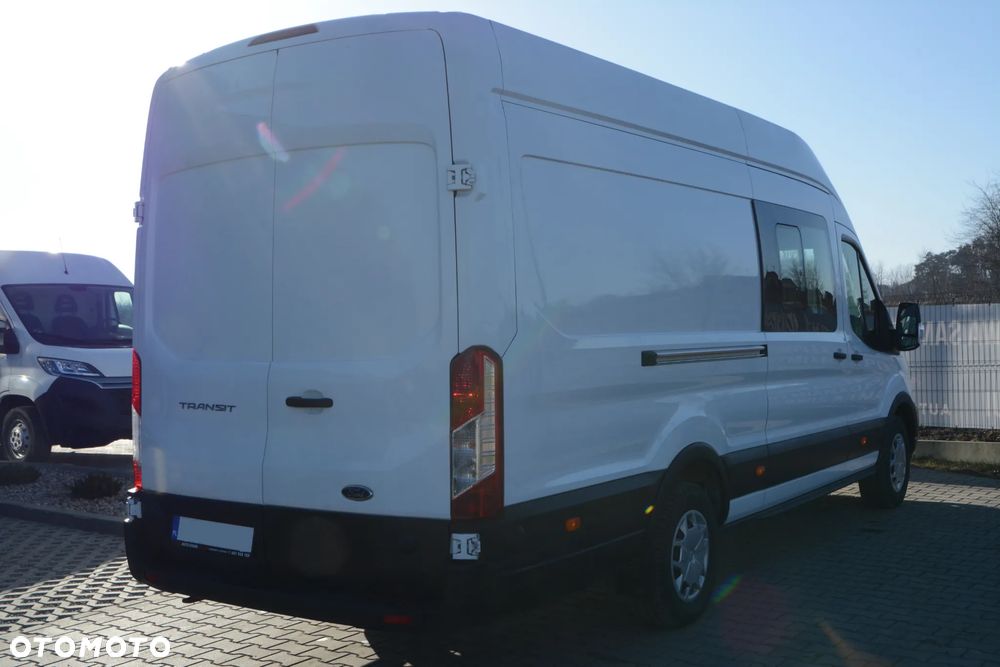 Ford Transit - 12