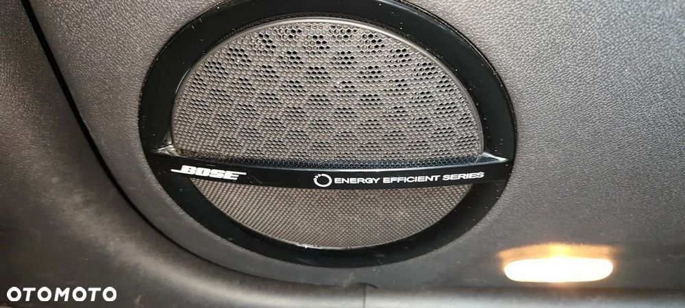 Renault Grand Scenic ENERGY TCe 115 Bose Edition - 22