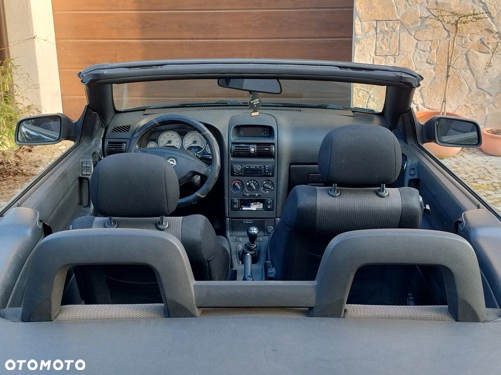 Opel Astra 1.6 16V - 6