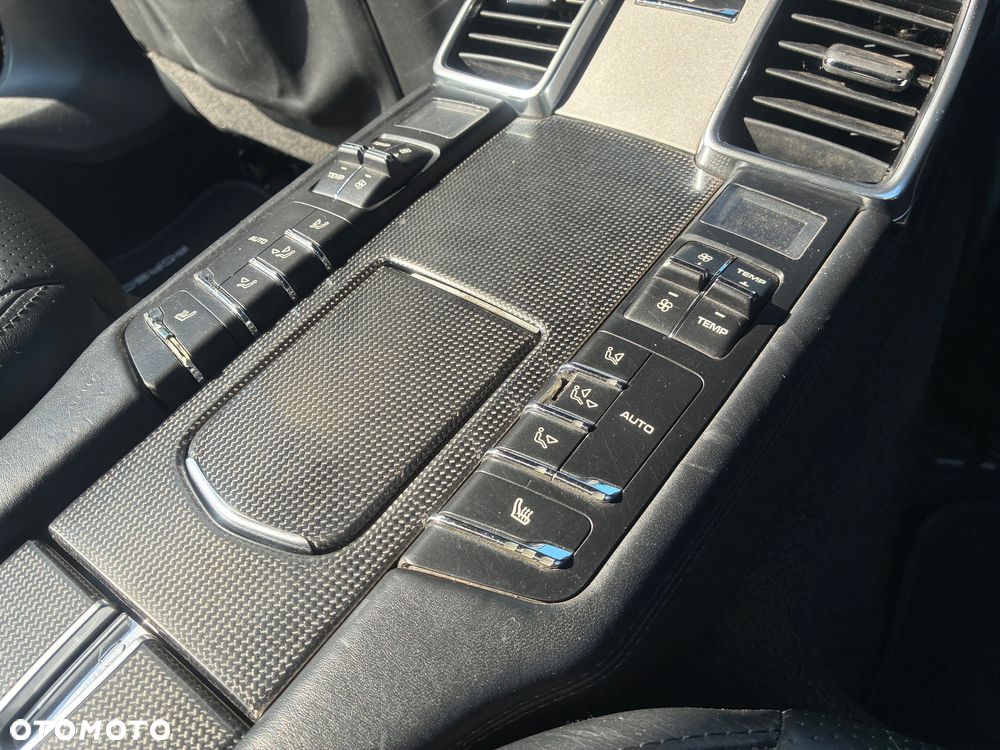 Porsche Panamera Diesel - 19