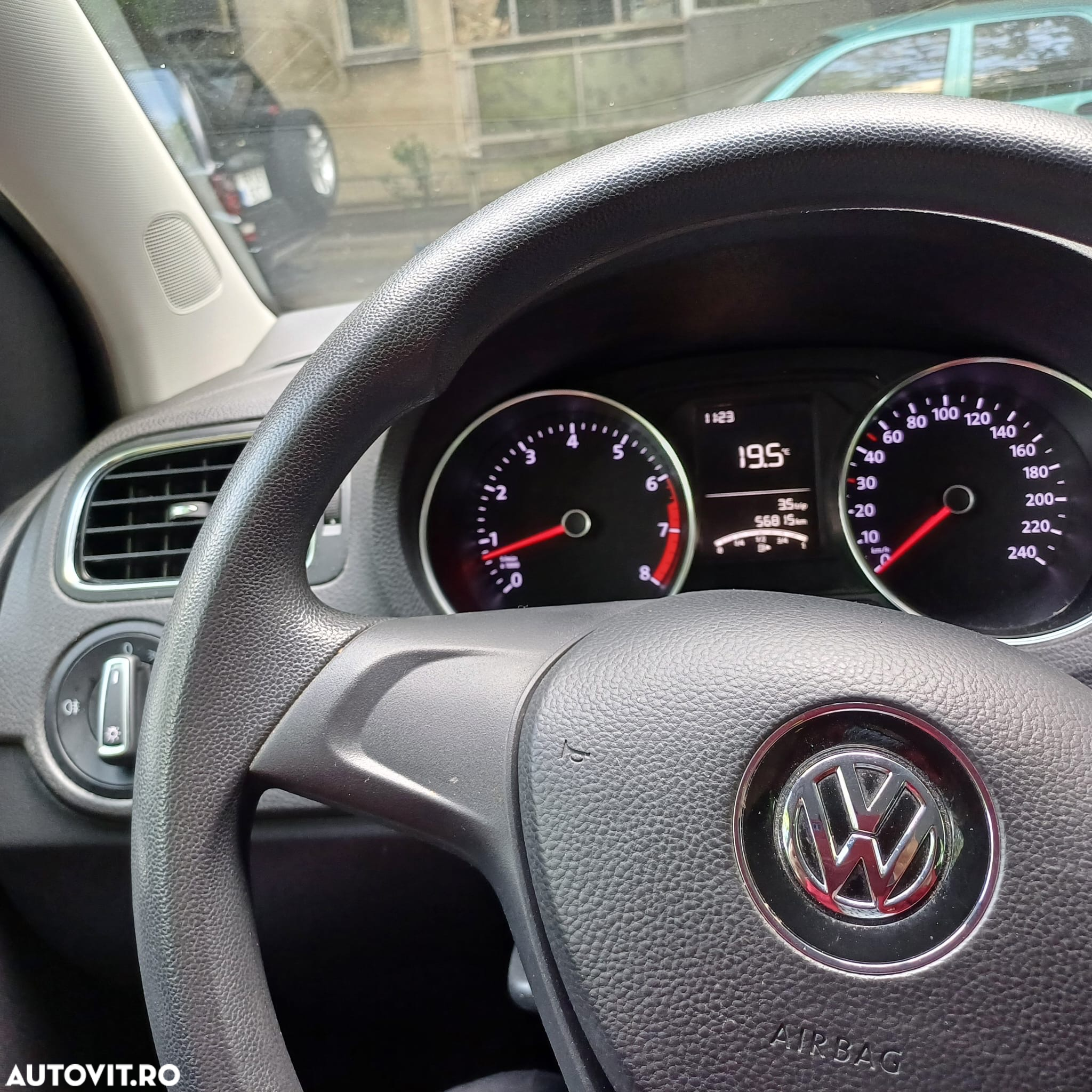 Volkswagen Polo 1.2 TSI BMT Comfortline - 6