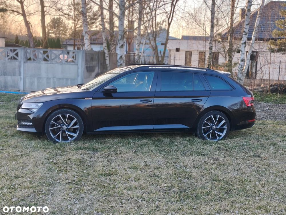 Skoda Superb 1.5 TSI ACT DSG Sportline - 8