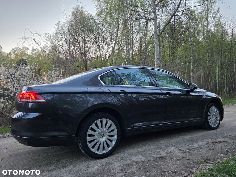 Volkswagen Passat 2.0 TDI BMT Comfortline DSG7 - 11