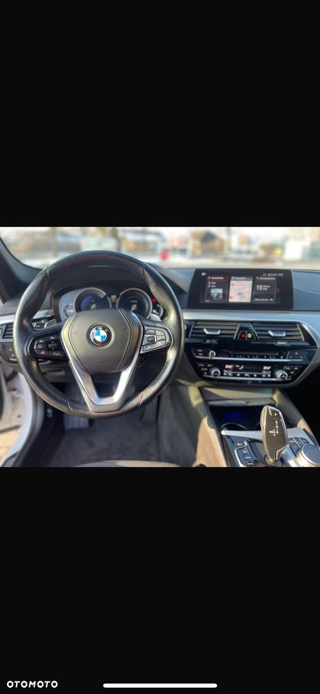 BMW Seria 5 520d xDrive Sport - 7