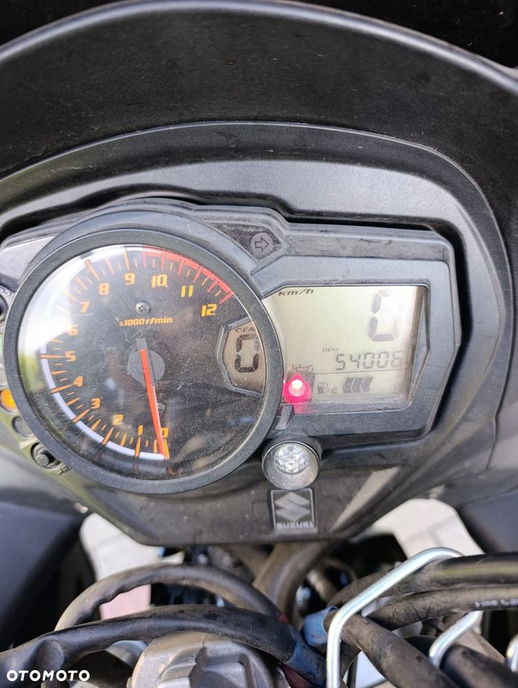 Suzuki GSX - 7
