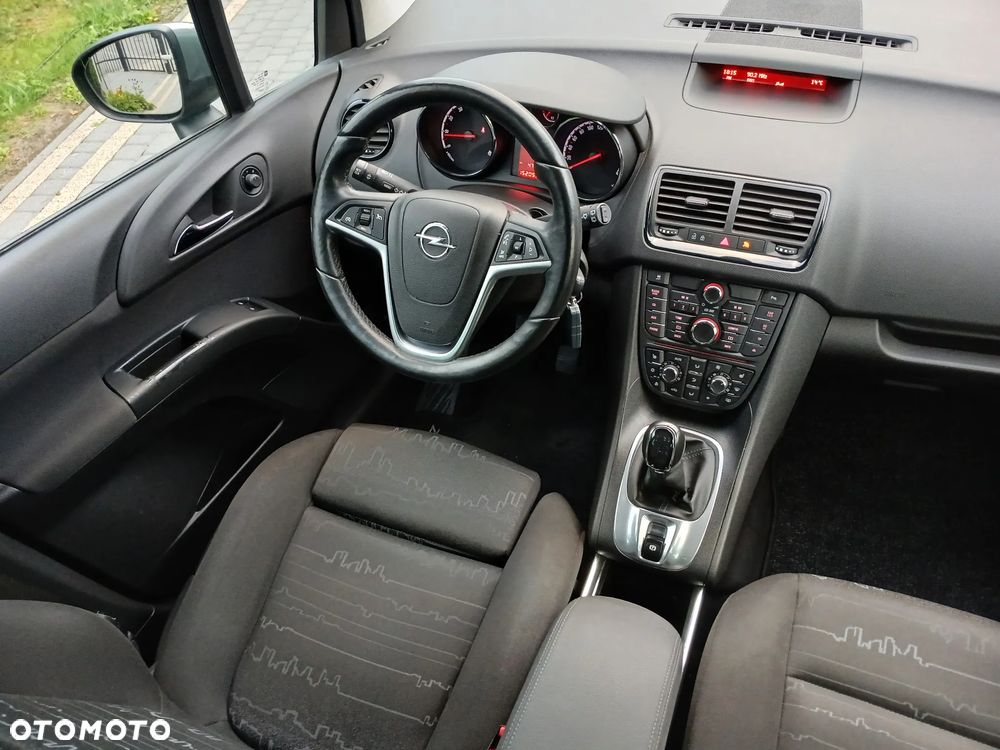 Opel Meriva - 18