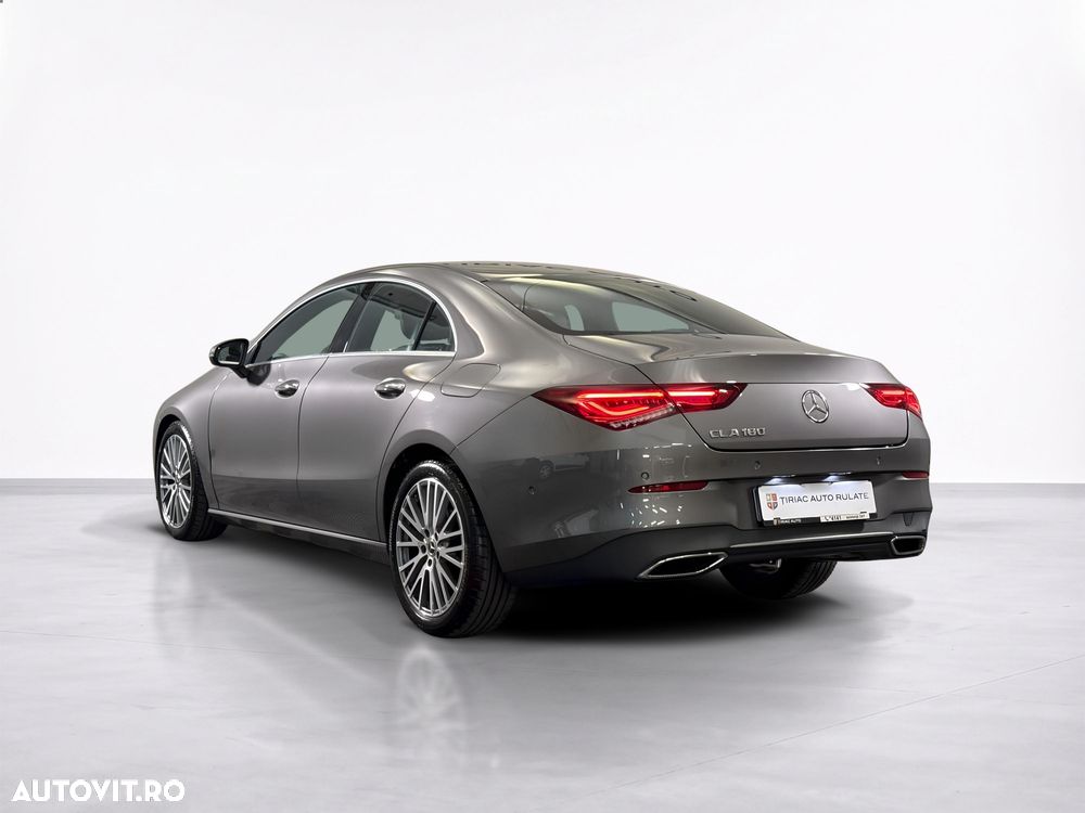 Mercedes-Benz CLA 180 7G-DCT Edition Progressive Line - 4