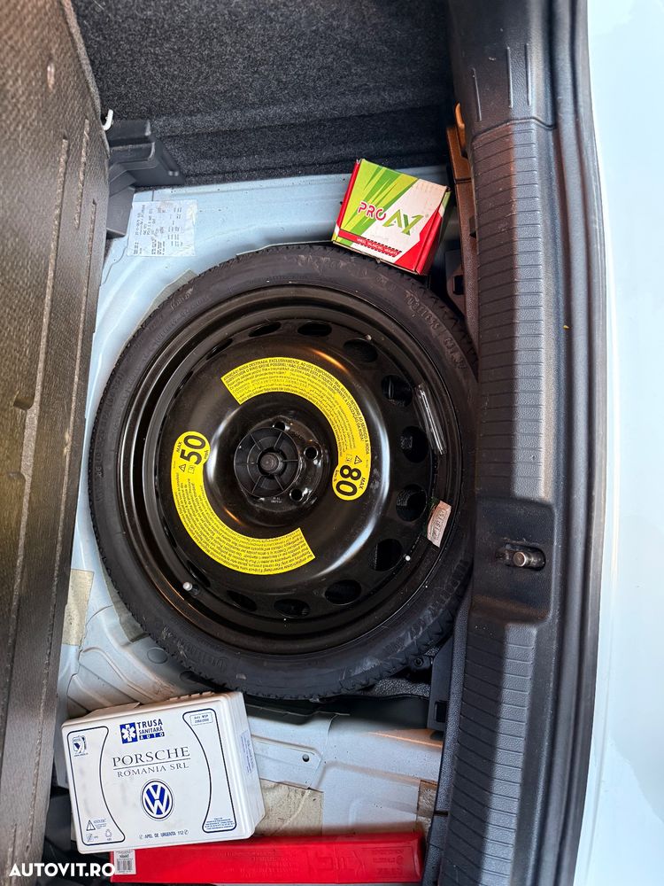 Volkswagen Polo - 14