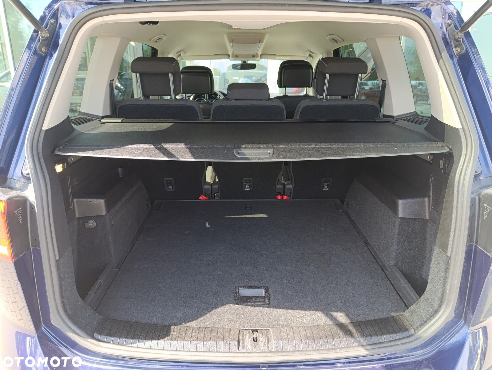 Volkswagen Touran 1.6 TDI BMT SCR Trendline - 10