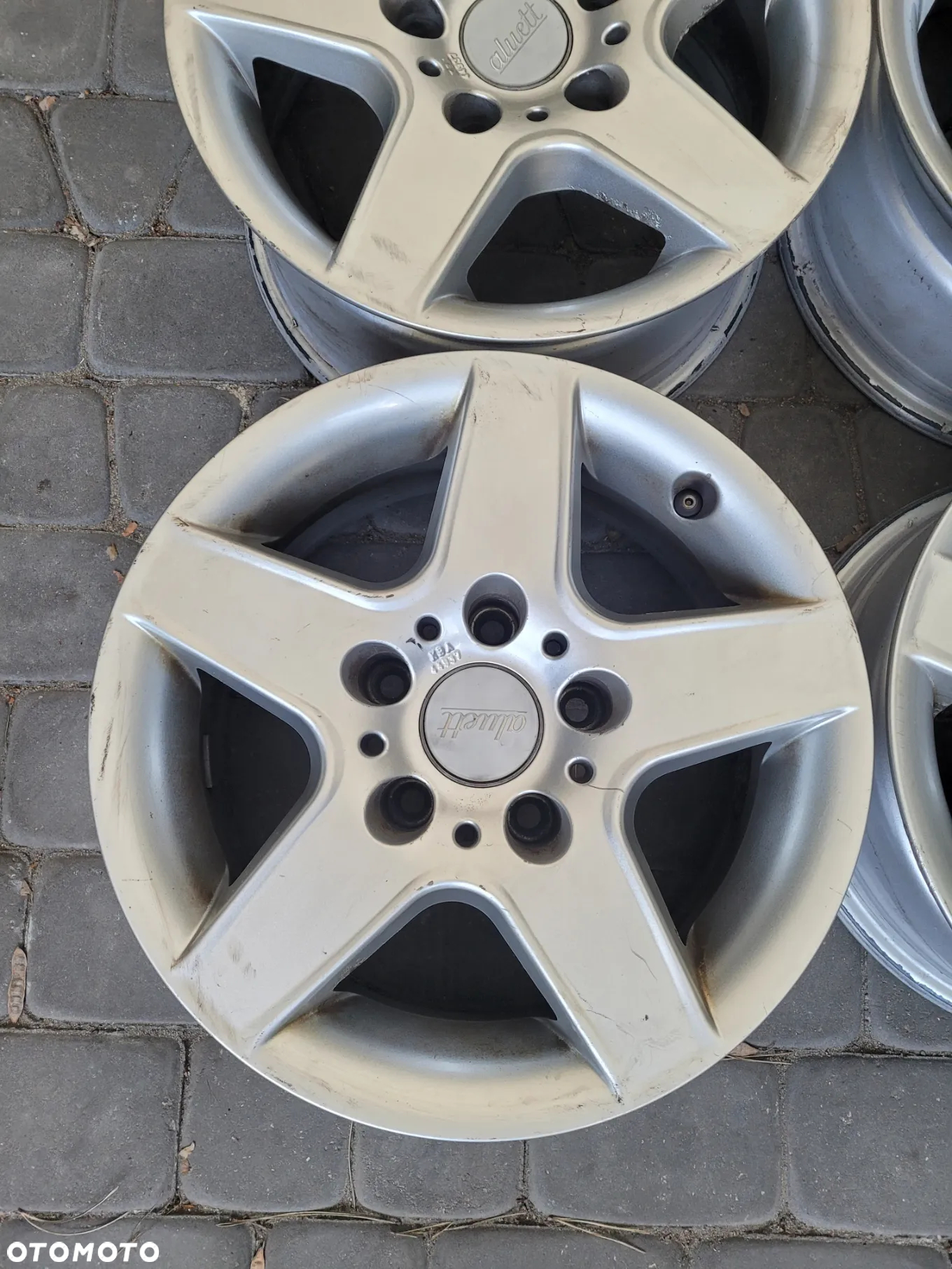 ALUFELGI ALUETT 7Jx15 ET18 5x120 - 4
