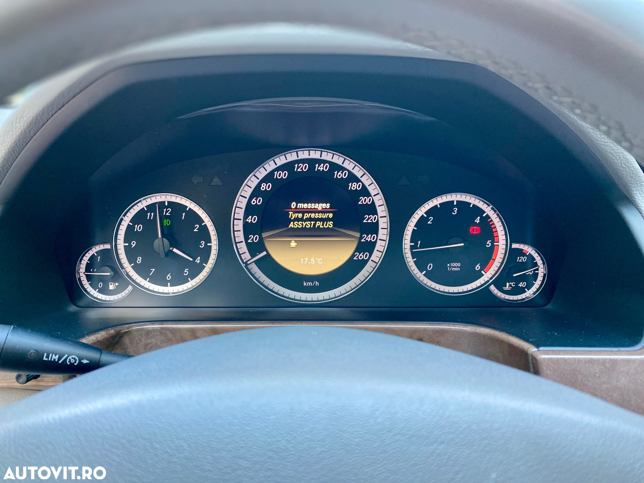 Mercedes-Benz E 220 BlueTEC BlueEFFICIENCY Edition Elegance - 18
