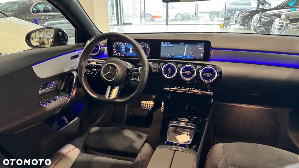 Mercedes-Benz Klasa A 200 AMG Line 7G-DCT - 18