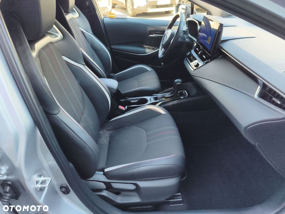 Toyota Corolla 1.8 Hybrid GR Sport Dynamic - 9