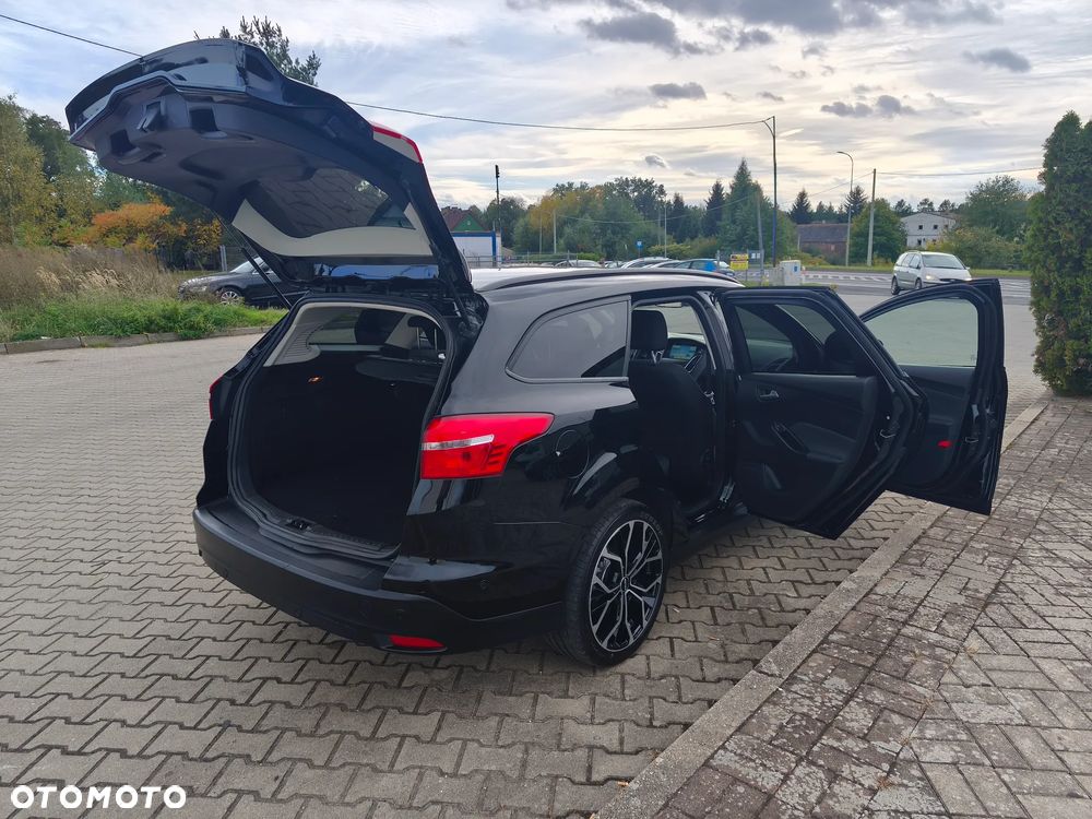 Ford Focus - 20