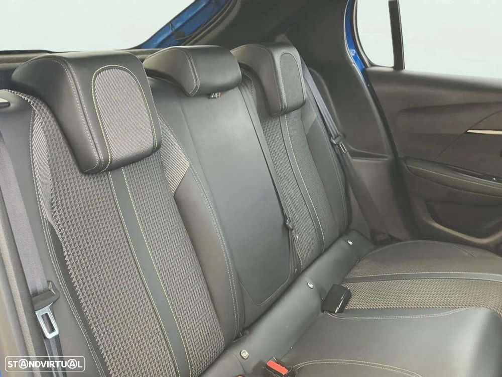 Peugeot 208 1.2 PureTech GT Line - 14
