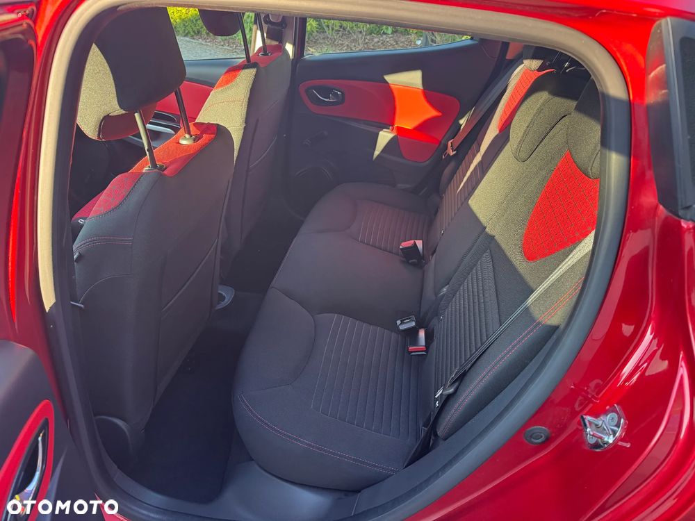 Renault Clio TCe 90 Luxe - 8