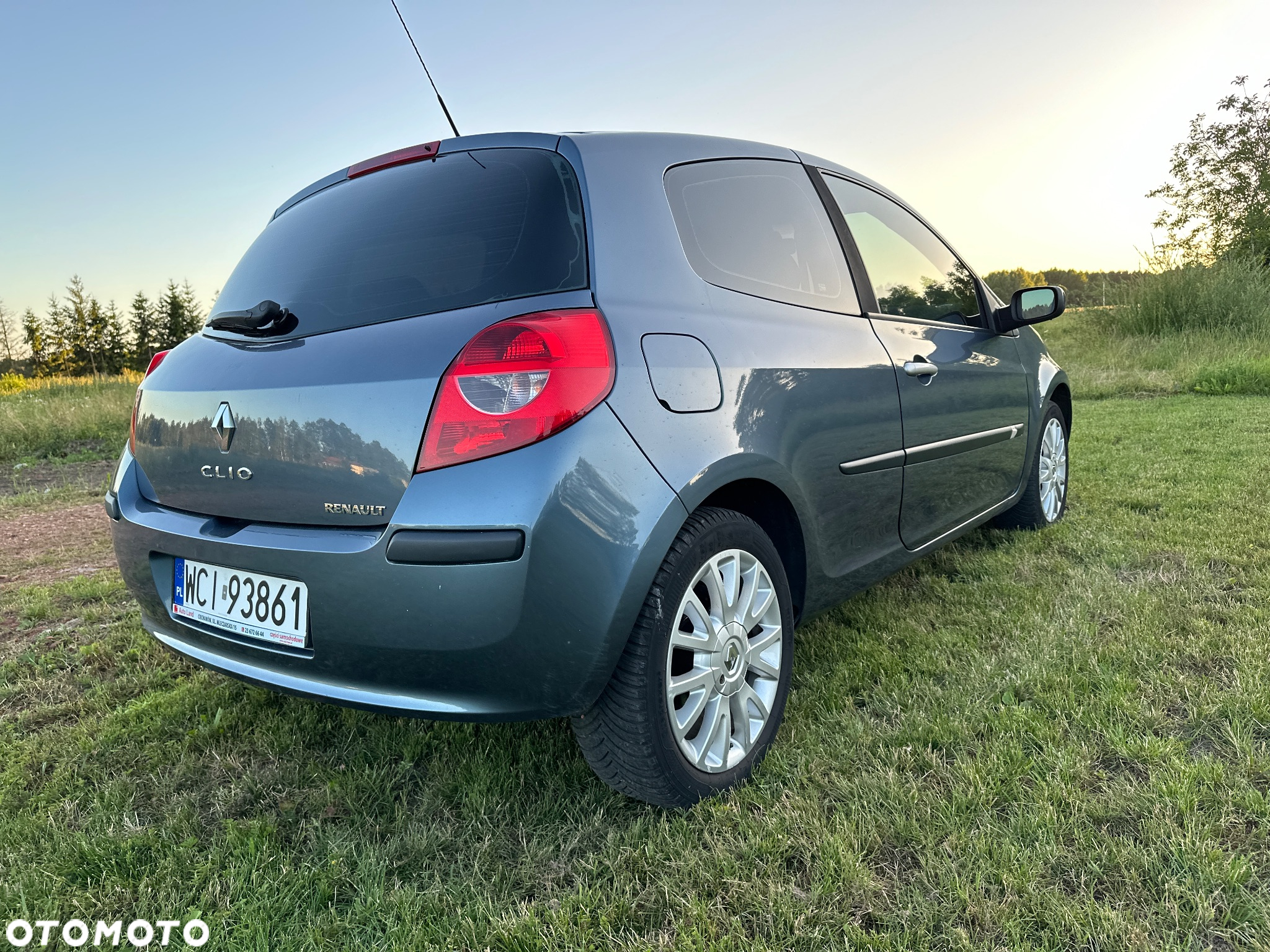 Renault Clio 1.6 16V Expression - 3