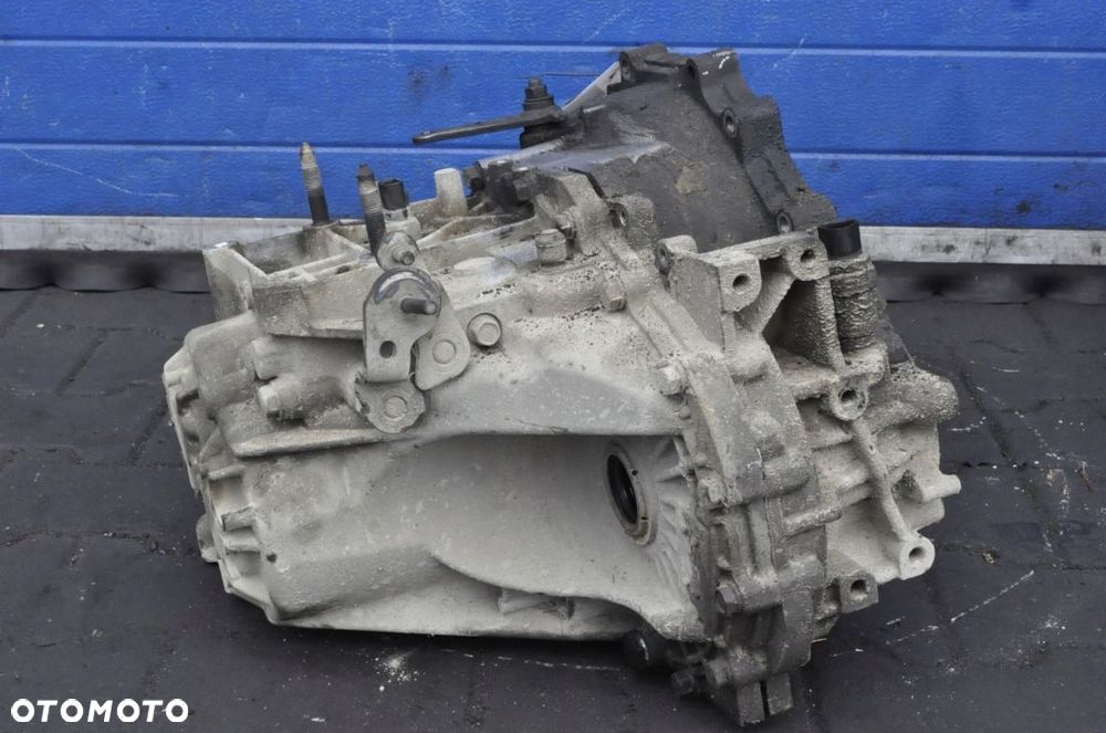 KIA CARENS II 2.0CRDI 113KM SKRZYNIA BIEGÓW L4 L4P - 5