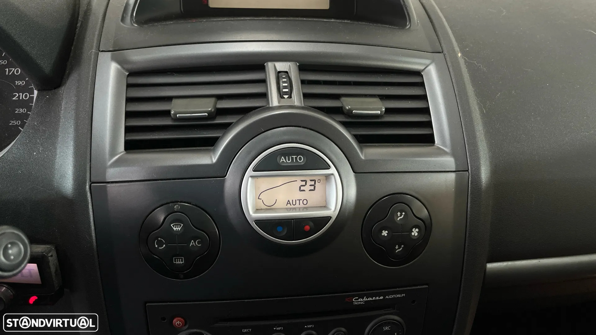 Renault Mégane 1.5 dCi Dynamique S - 14
