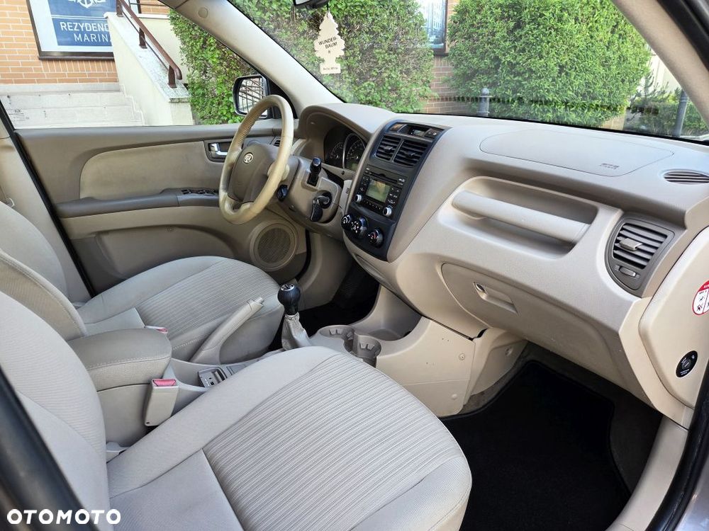 Kia Sportage 2.0 Expedition 2WD - 11