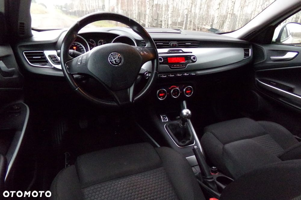 Alfa Romeo Giulietta 1.4 TB 16V - 10