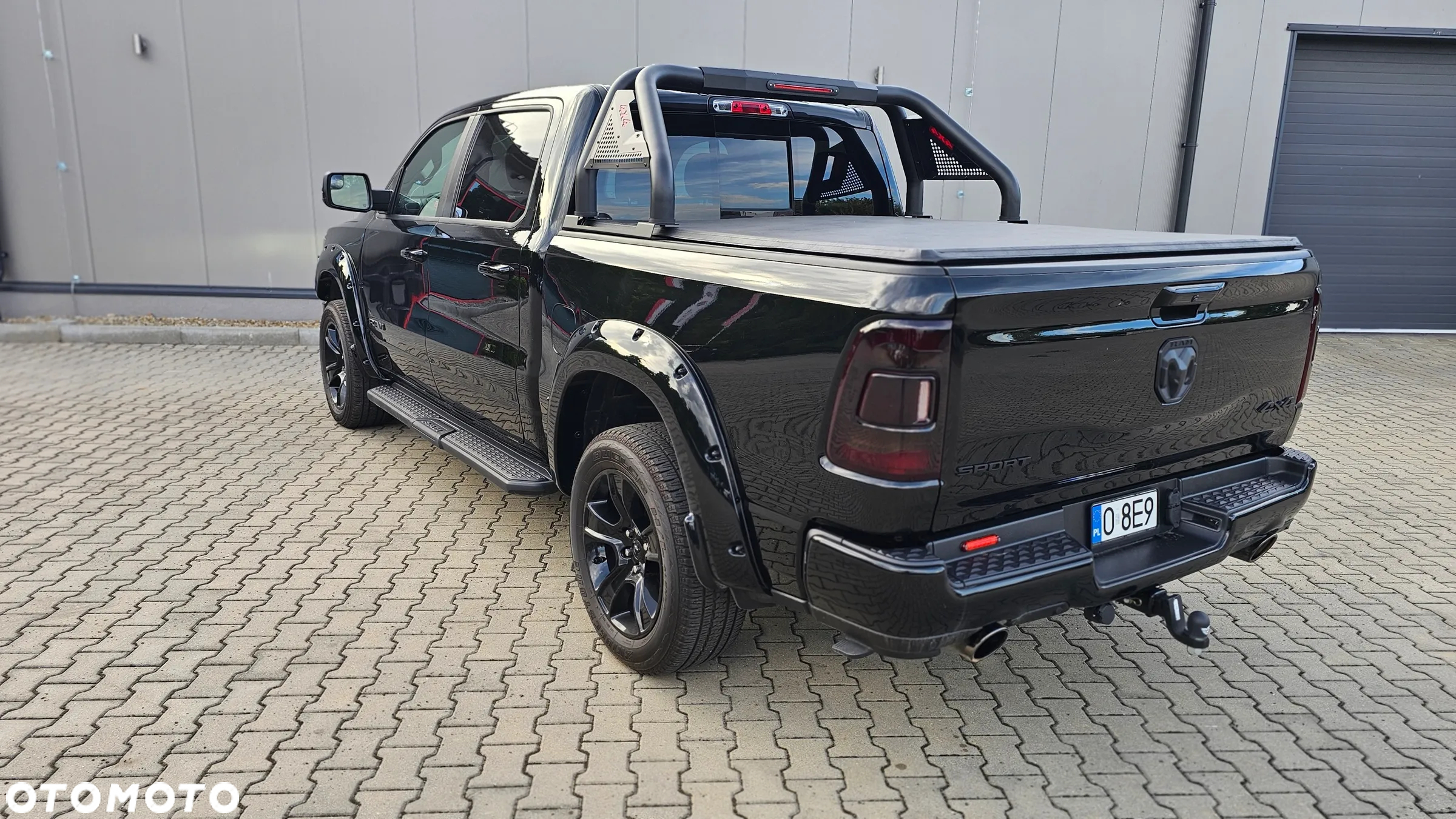 Dodge RAM 1500 5.7 4x4 - 6
